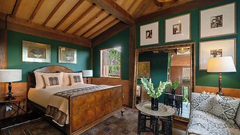Rumah Melati Estate by Villa Finder