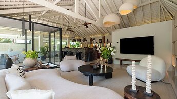 Villa Dreamora by Villa Finder