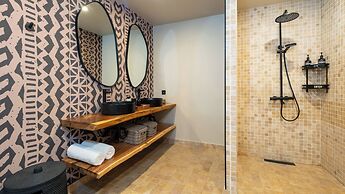 Villa Dreamora by Villa Finder