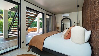 Villa Dreamora by Villa Finder