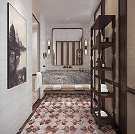 Taj Palace, Lucknow