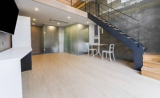 Connected Hotel Guro