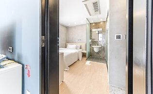 Connected Hotel Guro