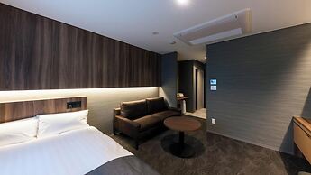 THE STILL HOTEL