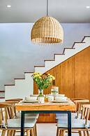 Malvarrosa Stylish 1BR Private Pool Villa Bingin