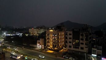 Naori by Alaya Stays
