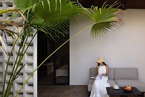 ANALO Resort Hotel