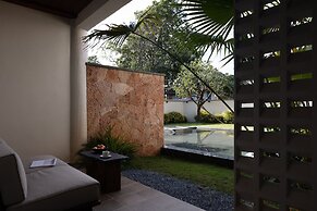 ANALO Resort Hotel