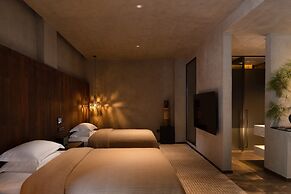 ANALO Resort Hotel