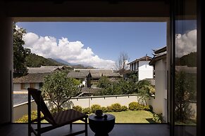 ANALO Resort Hotel
