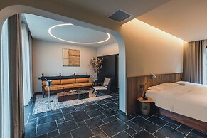 Ubaia Hotel