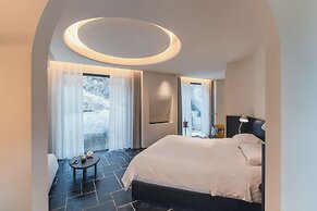 Ubaia Hotel