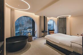 Ubaia Hotel