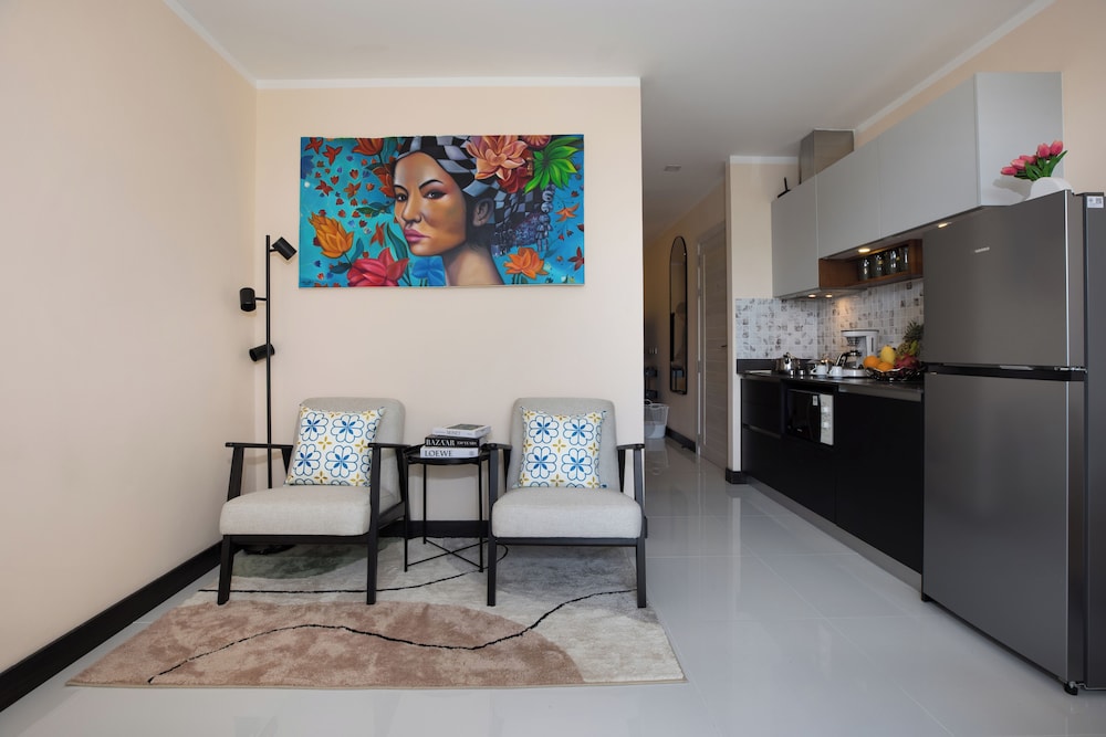 Woodbridge Property at Karon Butterfly