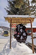 Xuegu Xuefu Lai Inn