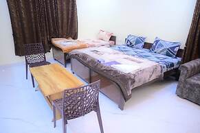 Kaka Paying Guest House