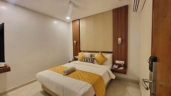 Hotel Hinduja Empire