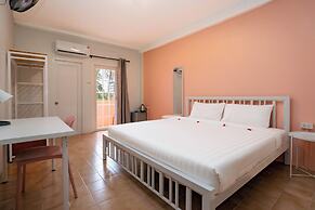 Pink Residence Chalong