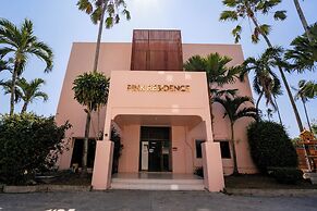 Pink Residence Chalong
