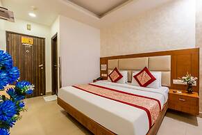Hotel Divines Residency