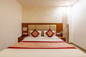 Hotel Divines Residency
