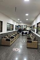 Hotel Divines Residency