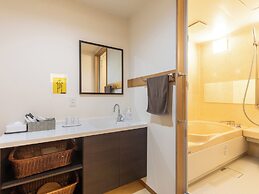 Awaikeda Ekimae Hotel Eleven