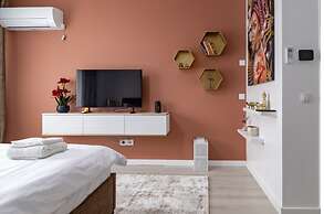Colour Studios