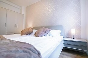 Modern 1BR 1LR Apt Donaustadt Area