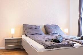 Comfy 2BR 1LR Apartment Donaustadt