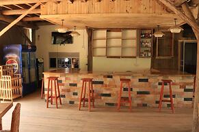 Gray Hideaway Resort