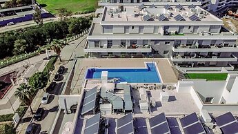 JG- Top Modern Apartment in Nueva Andalucia