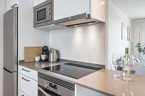 JG- Top Modern Apartment in Nueva Andalucia