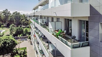 JG- Top Modern Apartment in Nueva Andalucia