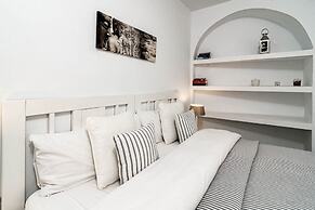 MR- Cozy 4 Sleep Flat in Marbella, Great Location