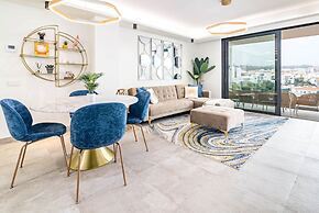 Inf2.5e- Tastefully Furnished Flat, Estepona Cente