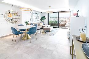 Inf2.5e- Tastefully Furnished Flat, Estepona Cente