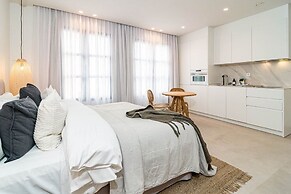 A2- Seaclub Suites by Roomservices