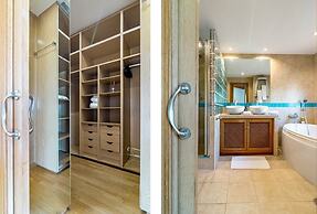 GRR - Elegant Villa With Exclusive Private Pool