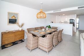 CAH - Large Terrace, Indoor Pool and gym