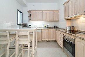 Rg312 - Great 2 Bed Apt, Close to Puerto Banus