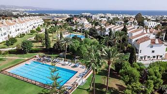 Rg312 - Great 2 Bed Apt, Close to Puerto Banus