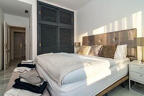 Rg312 - Great 2 Bed Apt, Close to Puerto Banus