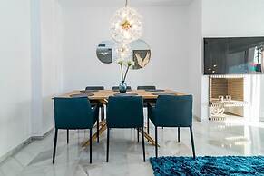 Rg312 - Great 2 Bed Apt, Close to Puerto Banus