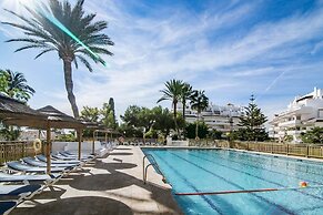 Rg312 - Great 2 Bed Apt, Close to Puerto Banus