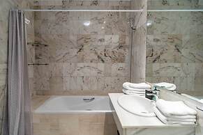 Rg312 - Great 2 Bed Apt, Close to Puerto Banus