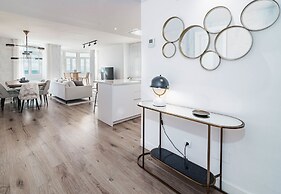 Eb4a - Frontline Beach City Apartment