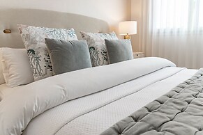 Eb4a - Frontline Beach City Apartment