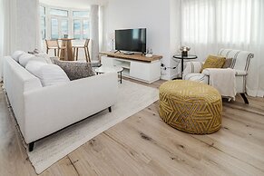 Eb4a - Frontline Beach City Apartment