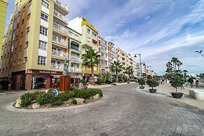 Eb4a - Frontline Beach City Apartment